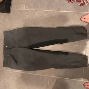 Ovation fullseat riding breeches. Size 26R